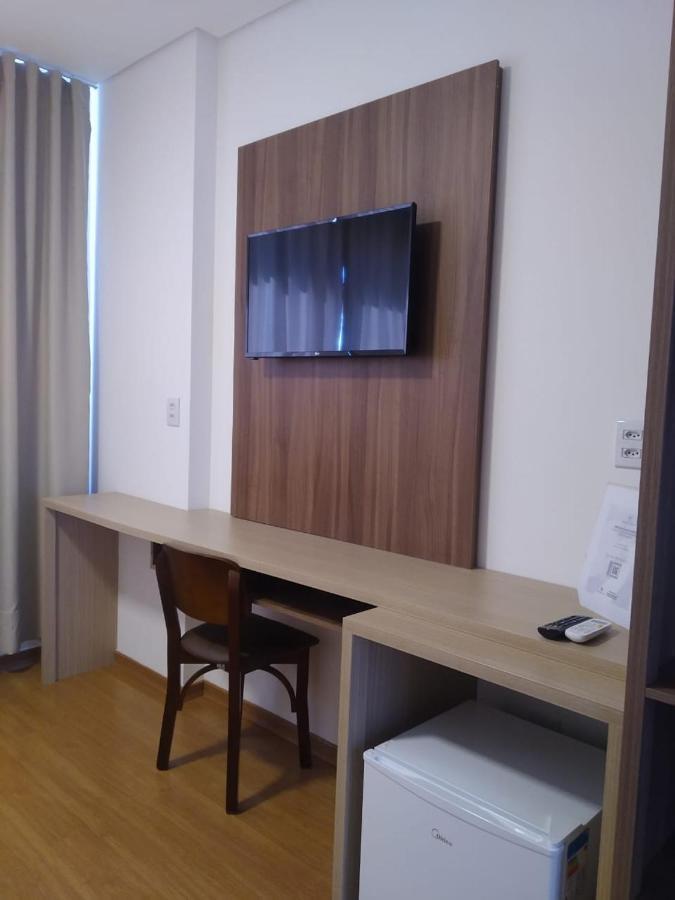 Hotel Franco Dionísio Cerqueira Buitenkant foto